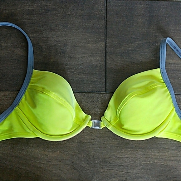 VICTORIA'S SECRET NEON YELLOW BIKINI 34B/M - Picture 2 of 8